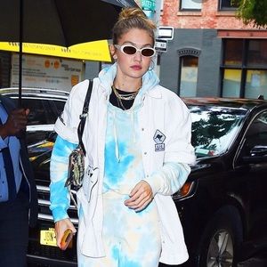 WESLEY Crew Neck Tie Dye Sweatshirt Size S